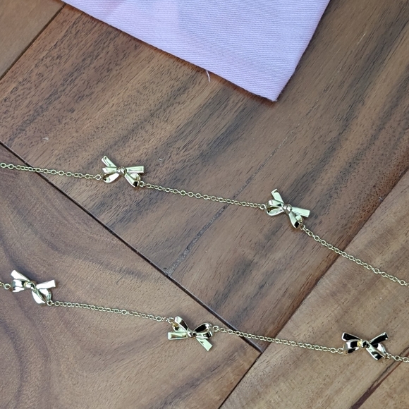 Kate Spade Skinny Mini Scatter Bow Necklace New in box ❤ - Picture 5 of 5